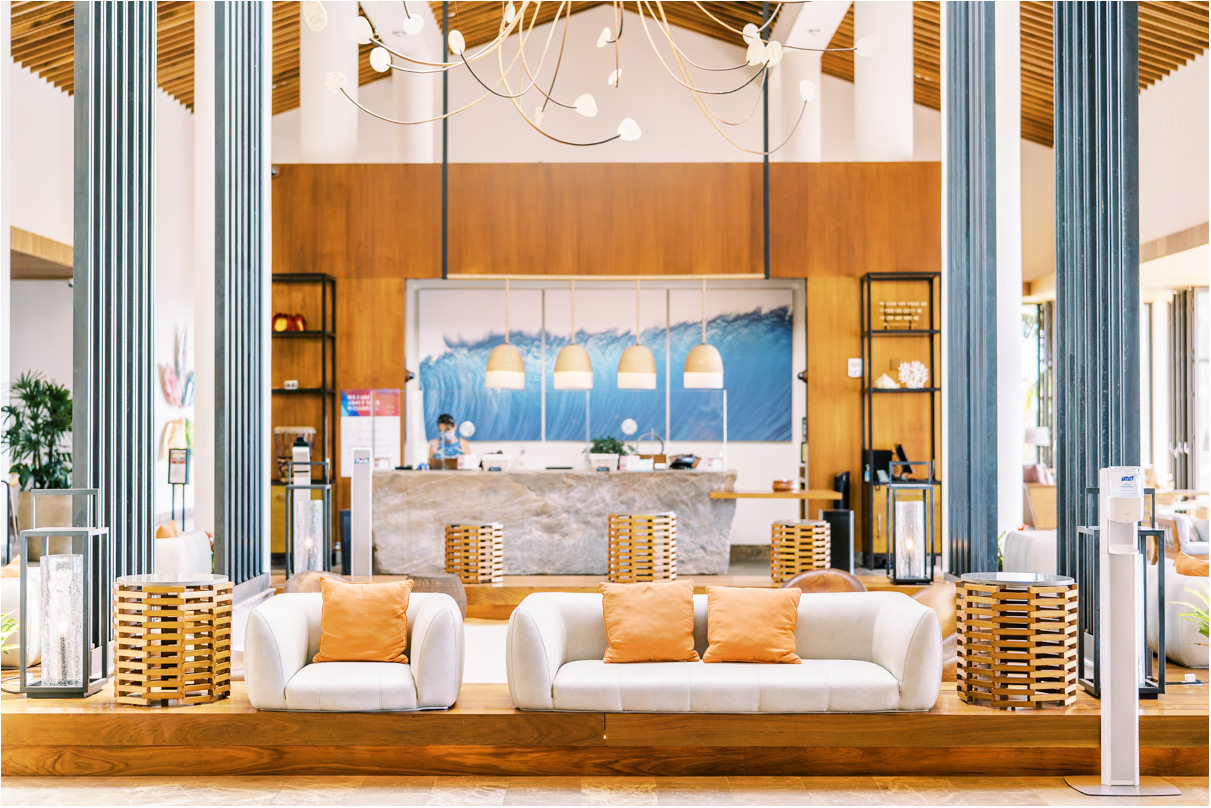 andaz maui hotel lobby